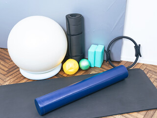 Read more about the article 自宅でできるピラティス!スタジオとの使い分け方