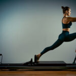 ピラティスで脚長効果！姿勢が変わると見た目も変わる